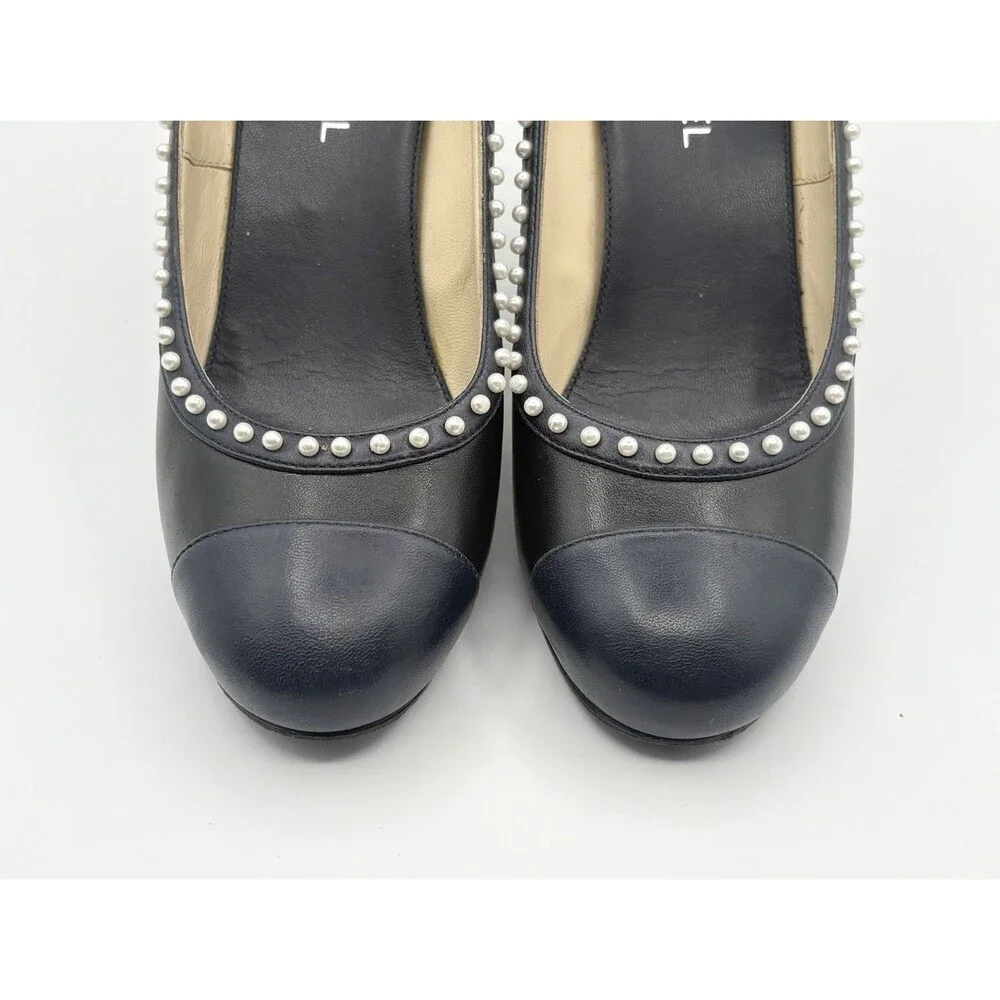 Chanel Black & Navy Cap Toe Heels Pearl Embellishments CC Logo Size EU 35.5